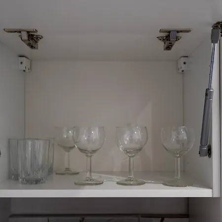 Zoliborz - Trams & Parks Nearby - By Rentujemy Apartmán