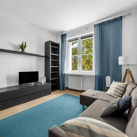 Lejlighed Zoliborz - Trams & Parks Nearby - By Rentujemy Warszawa