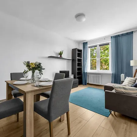 Zoliborz - Trams & Parks Nearby - By Rentujemy *