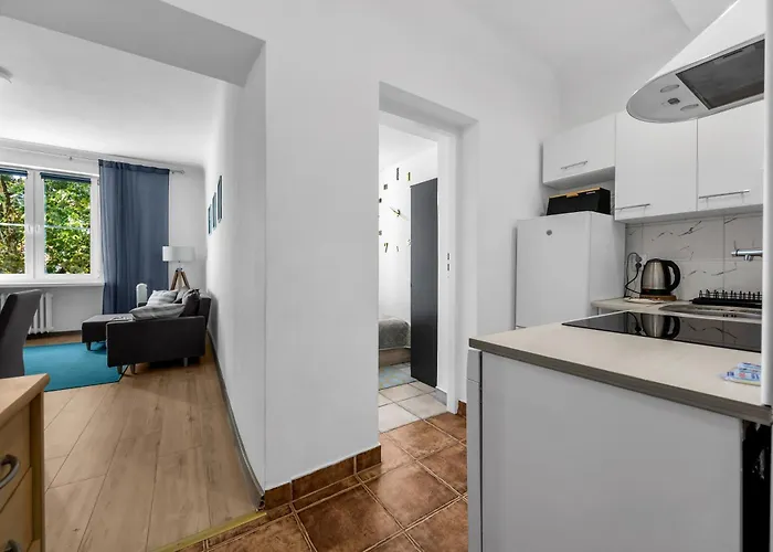 Zoliborz - Trams & Parks Nearby - By Rentujemy