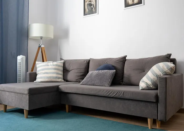 Zoliborz - Trams & Parks Nearby - By Rentujemy Warszawa