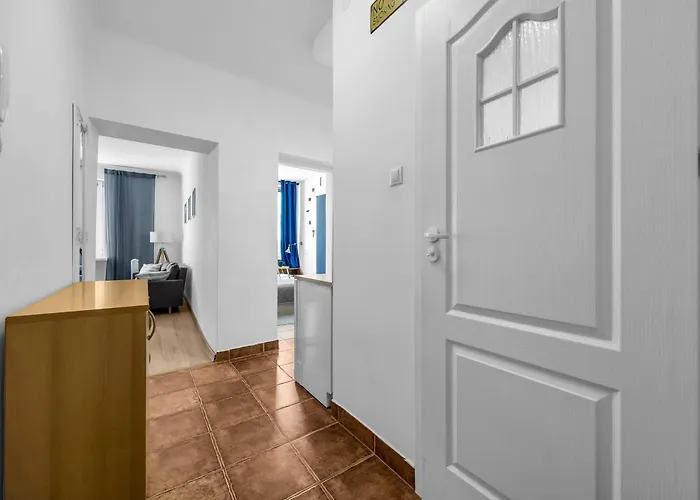 Zoliborz - Trams & Parks Nearby - By Rentujemy * Warszawa