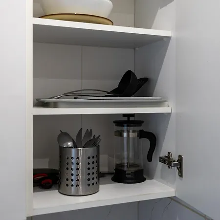 Zoliborz - Trams & Parks Nearby - By Rentujemy Daire *