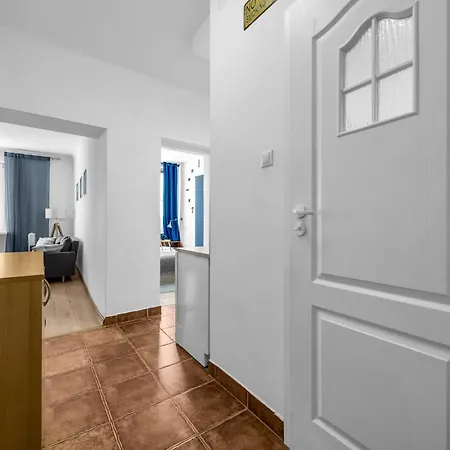 Zoliborz - Trams & Parks Nearby - By Rentujemy * Varşova